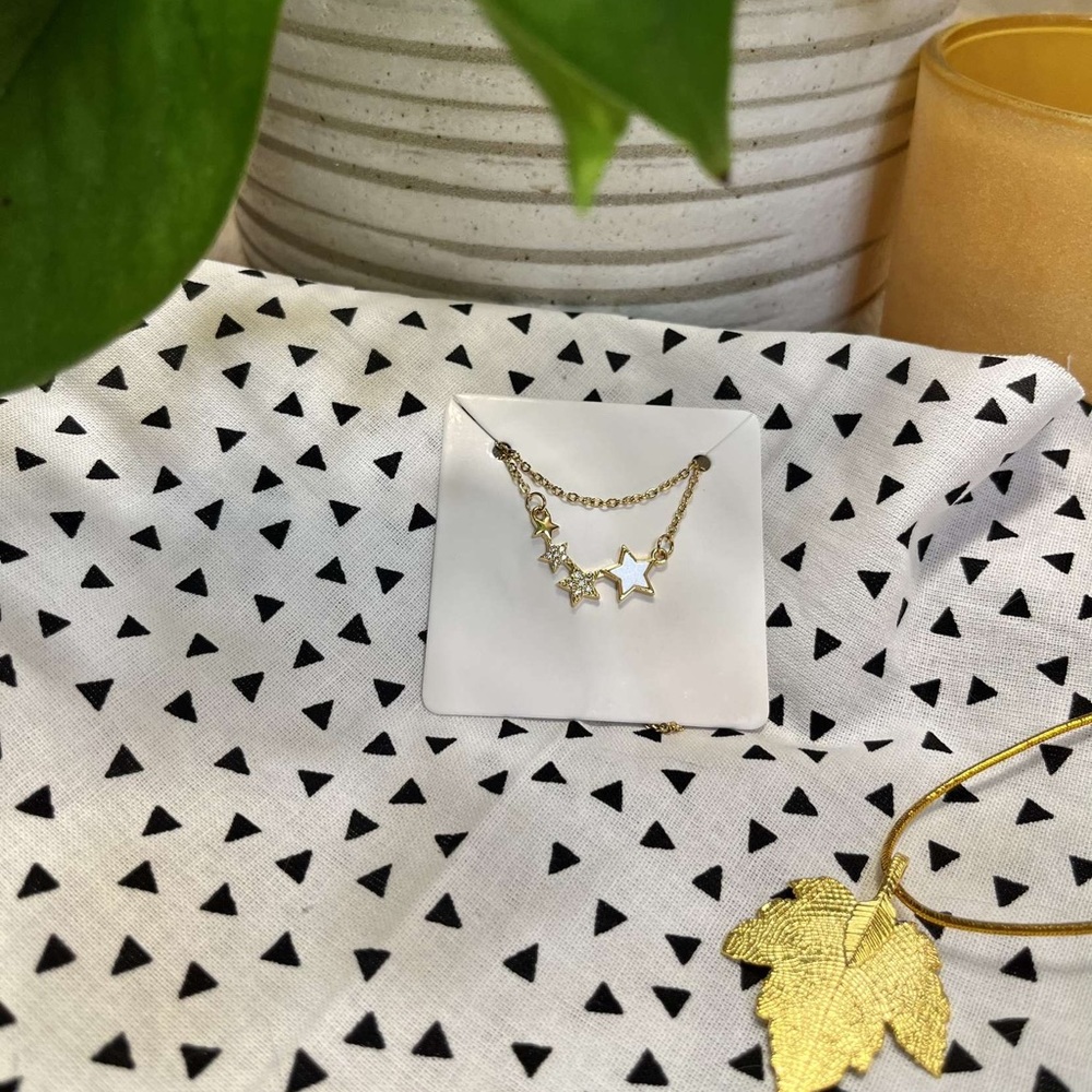 Golden star necklace